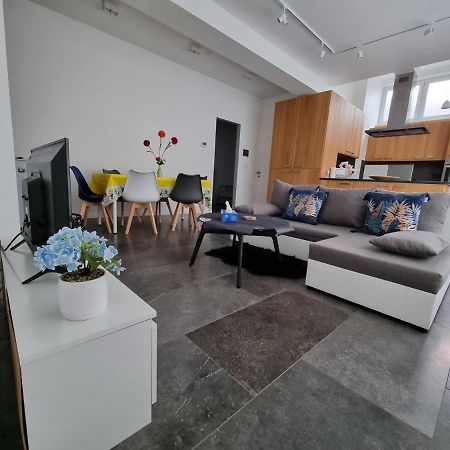 Bb Guesthouse Wezembeek-Oppem Zewnętrze zdjęcie