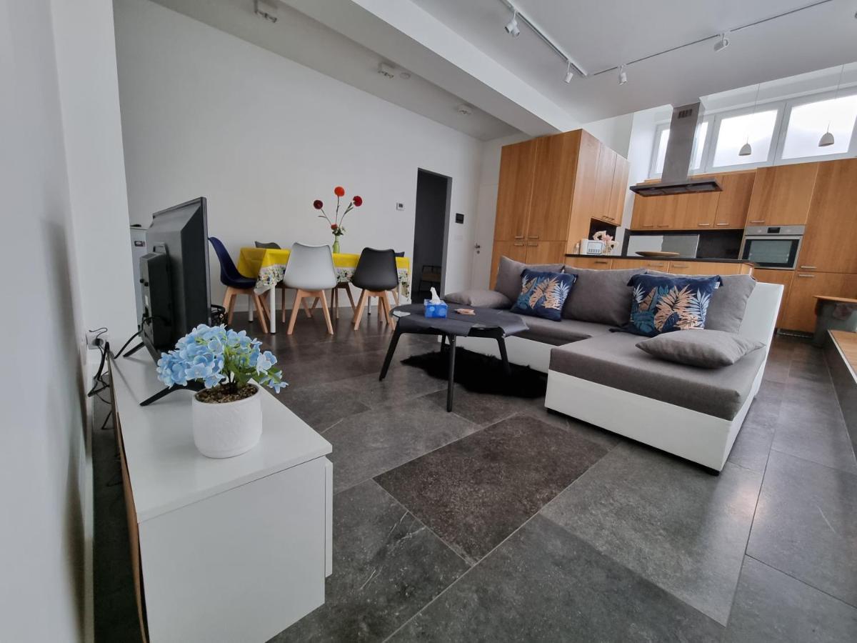 Bb Guesthouse Wezembeek-Oppem Zewnętrze zdjęcie